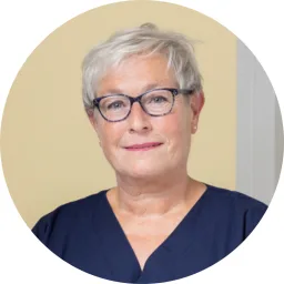 Zantman Clinic hair transplant consultant, professional and friendly portrait